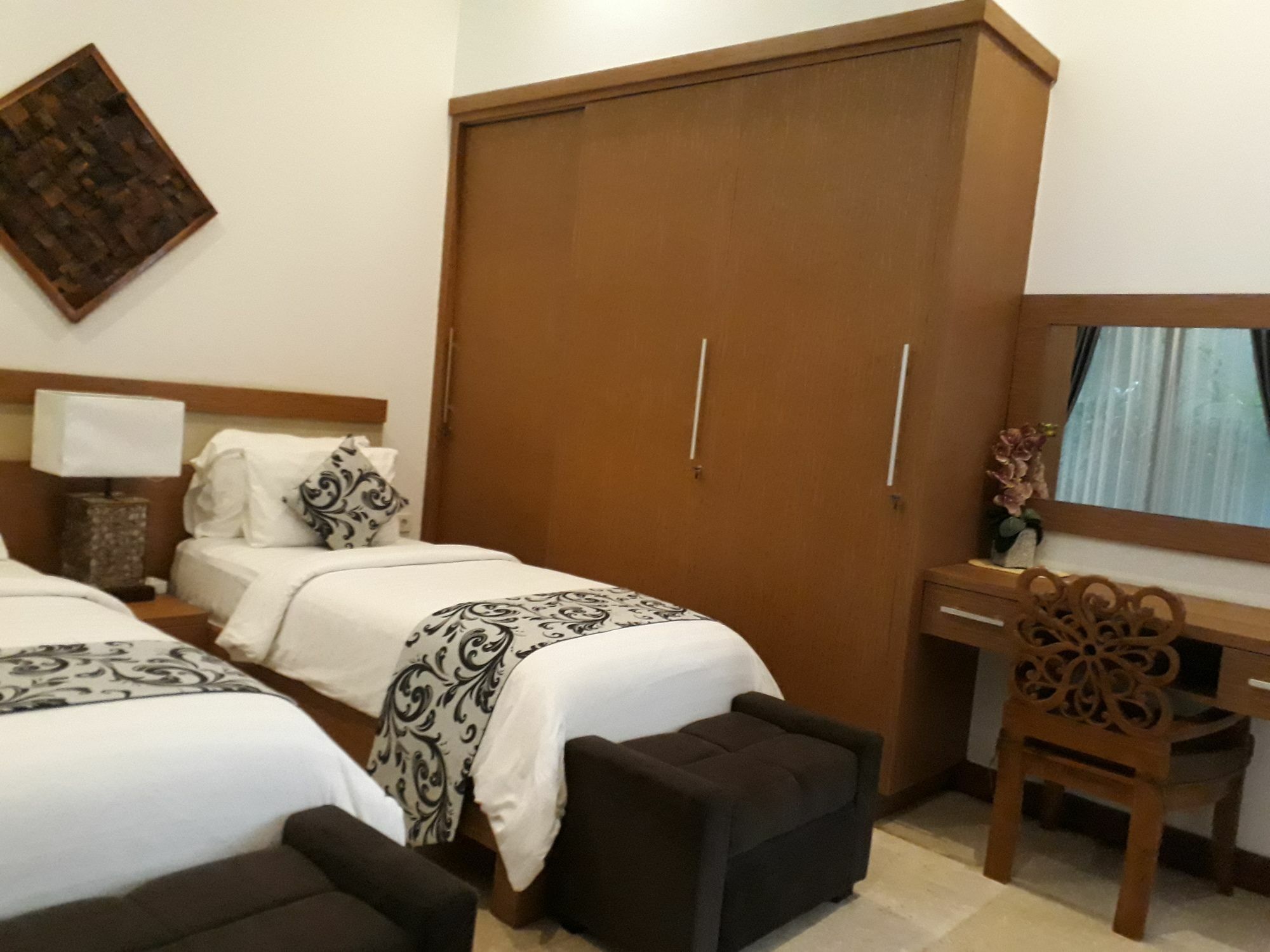 Narvik Villa Lombok Exterior photo